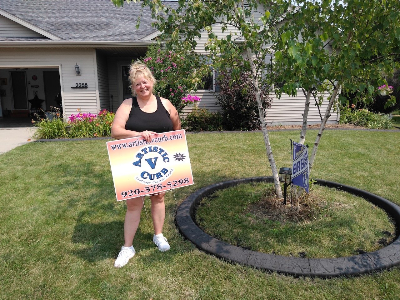 Artistic V Curb Customer Photos - 50 of 109