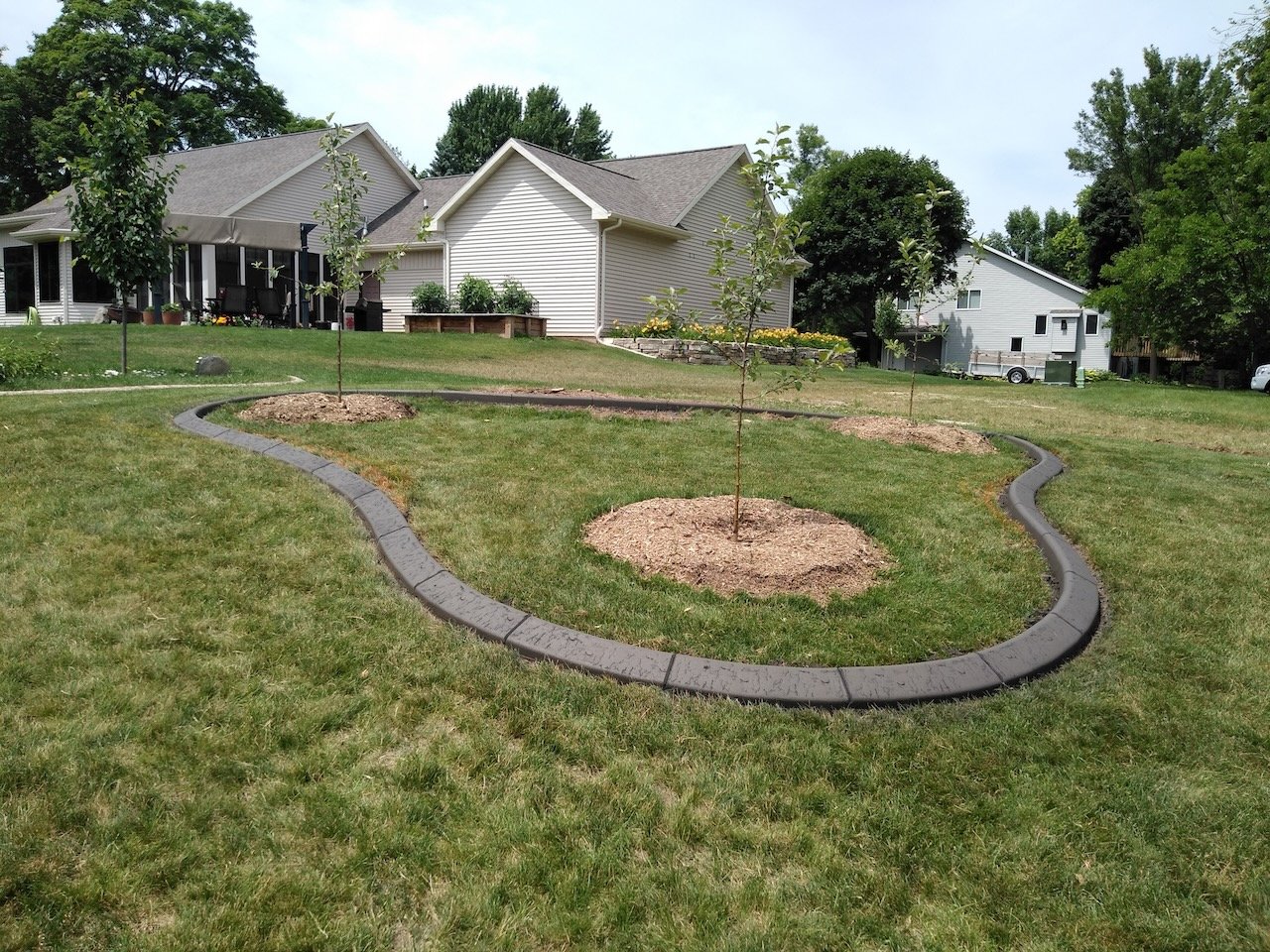 Artistic V Curb Project Photos - 7 of 34